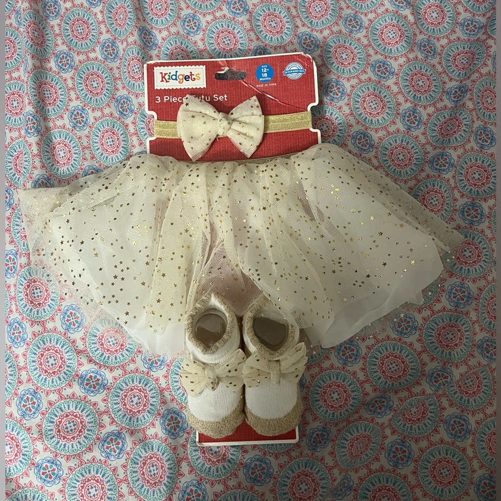 Kidgets Gold and White Tutu Set